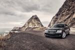 Chrysler 300C 2011 года